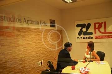 PCL Radio estrena programación e inmortaliza a Antonio Uche (Foto TA)